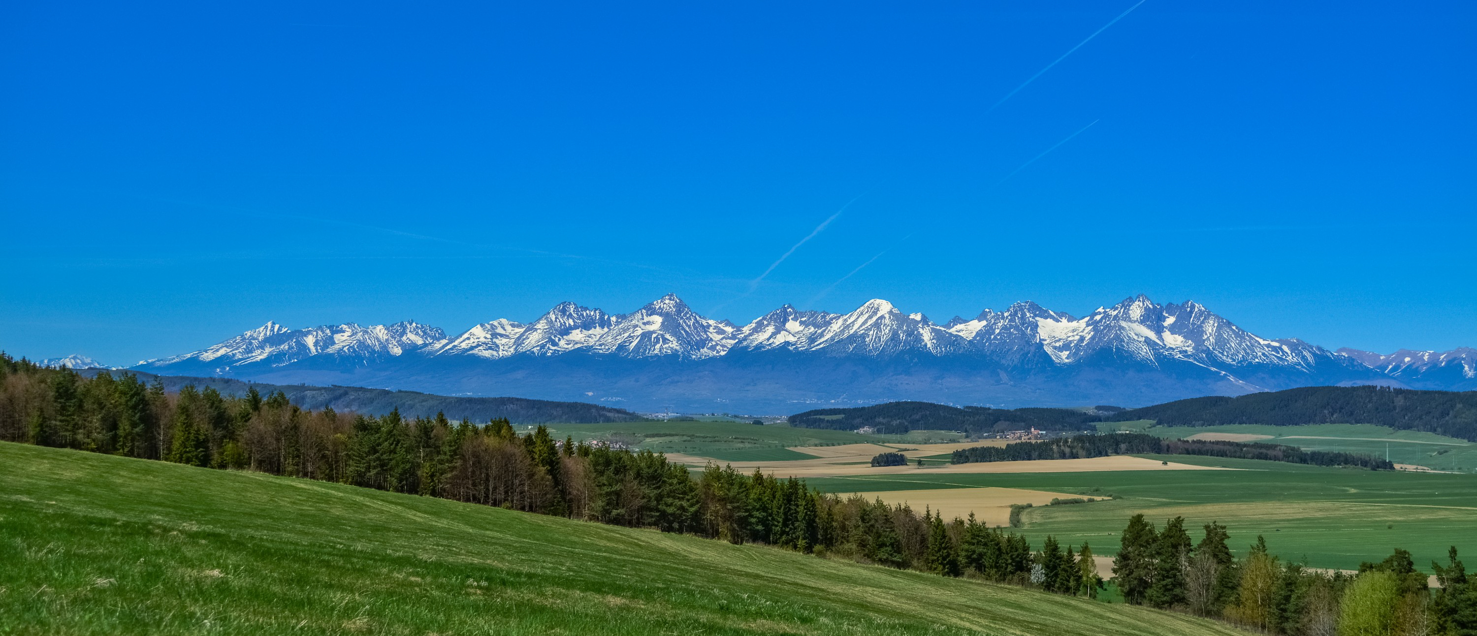 Vysoké_Tatry_panorama.jpg